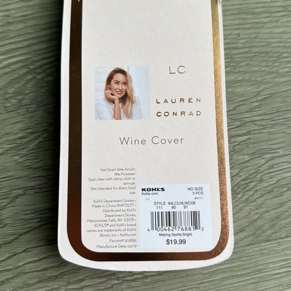 NWT Lauren Conrad Holiday Wine Knitted Scarf and Hat Gifting Accessories - Picture 5 of 5